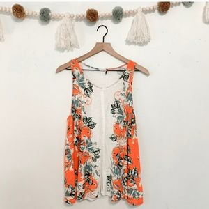 akemi + kin | floral gardenia tank top